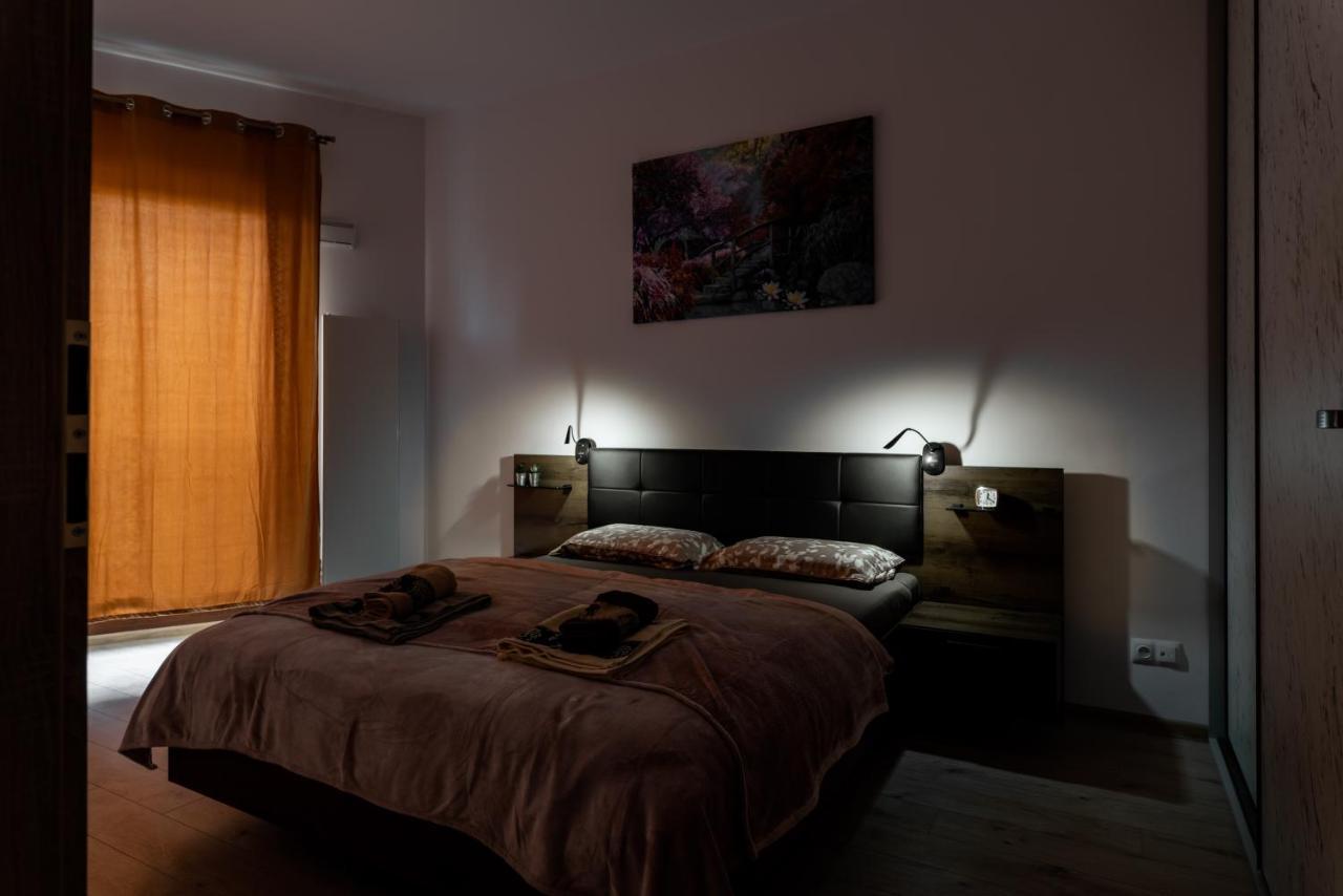 Apartwro - Apartament Przy Wyspie Slodowej, Garaz, Projektor, Rowery Lägenhet Wrocław Exteriör bild