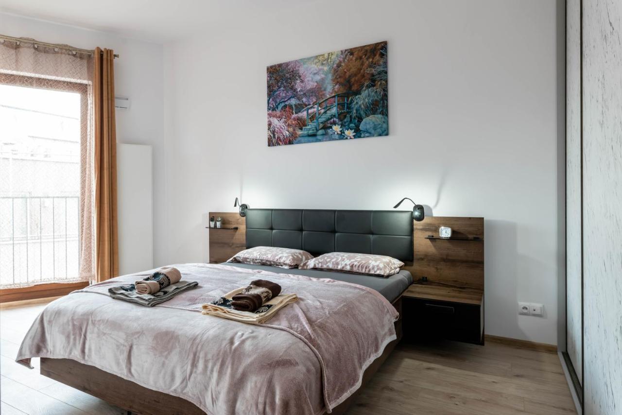 Apartwro - Apartament Przy Wyspie Slodowej, Garaz, Projektor, Rowery Lägenhet Wrocław Exteriör bild