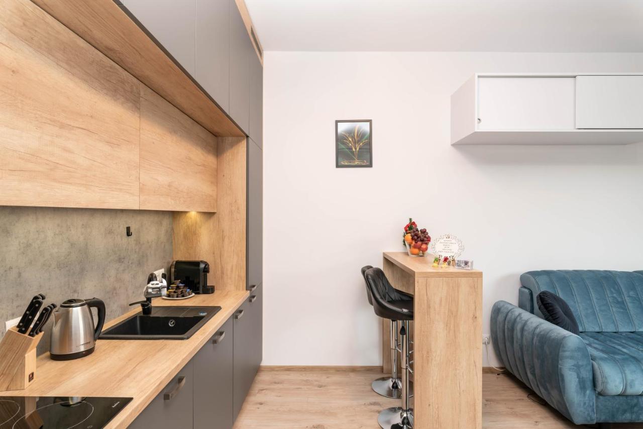 Apartwro - Apartament Przy Wyspie Slodowej, Garaz, Projektor, Rowery Lägenhet Wrocław Exteriör bild