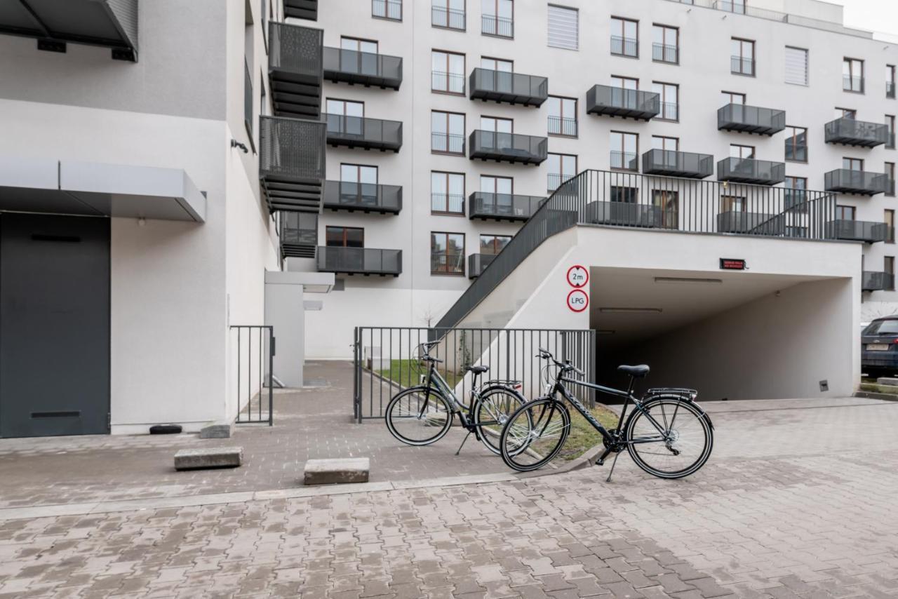 Apartwro - Apartament Przy Wyspie Slodowej, Garaz, Projektor, Rowery Lägenhet Wrocław Exteriör bild